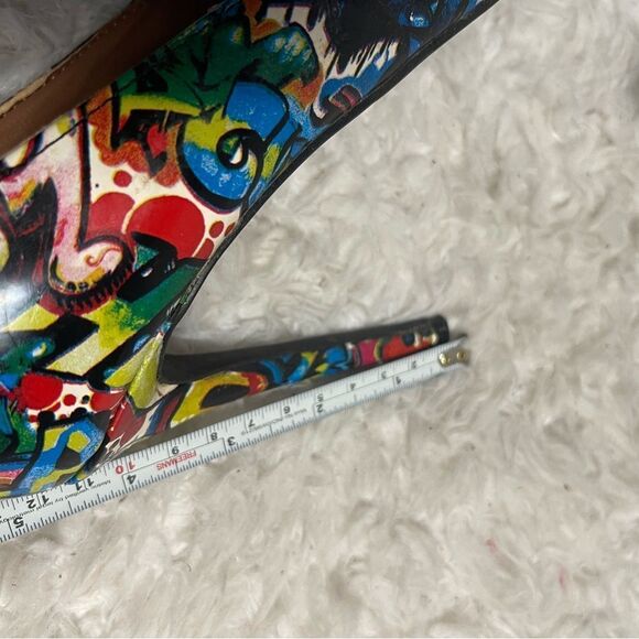 Dollhouse Graffiti print multi color ankle strap heels back zipper  SZ9 - Picture 10 of 13
